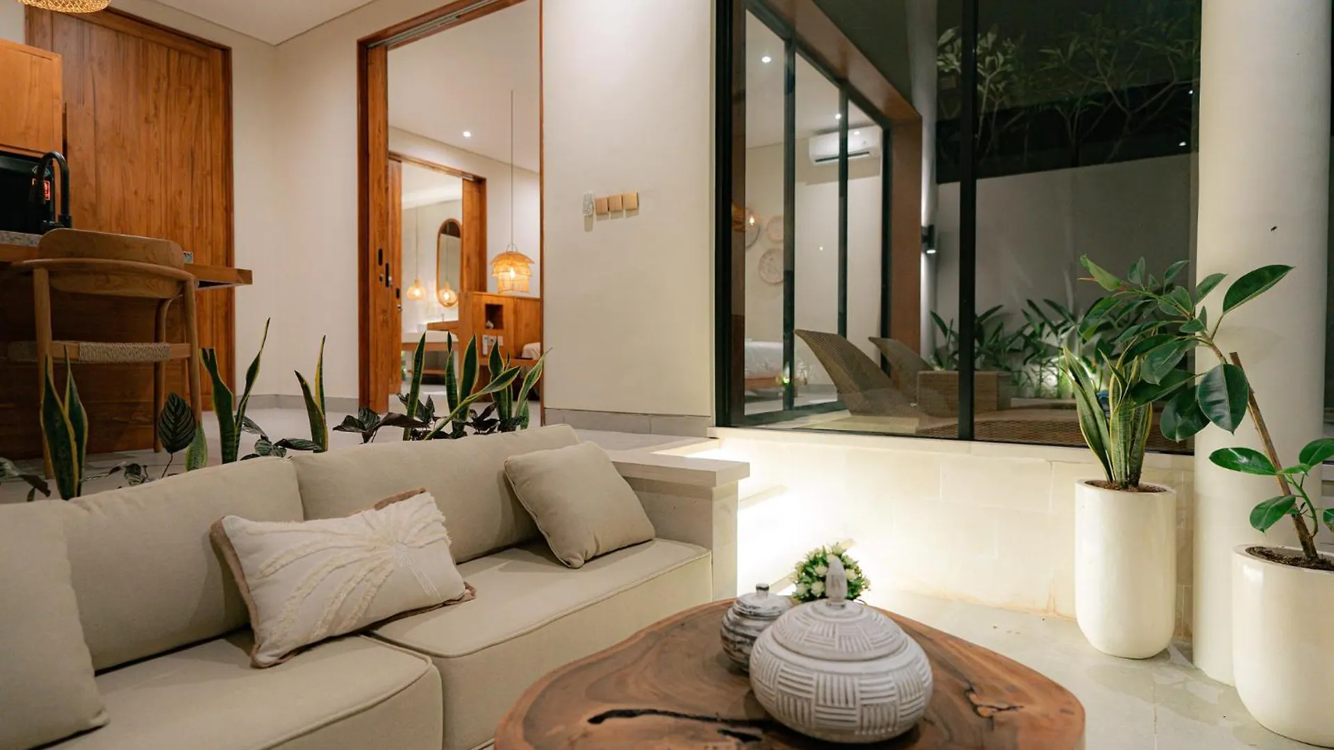 Villa Manna Ubud Indonesia